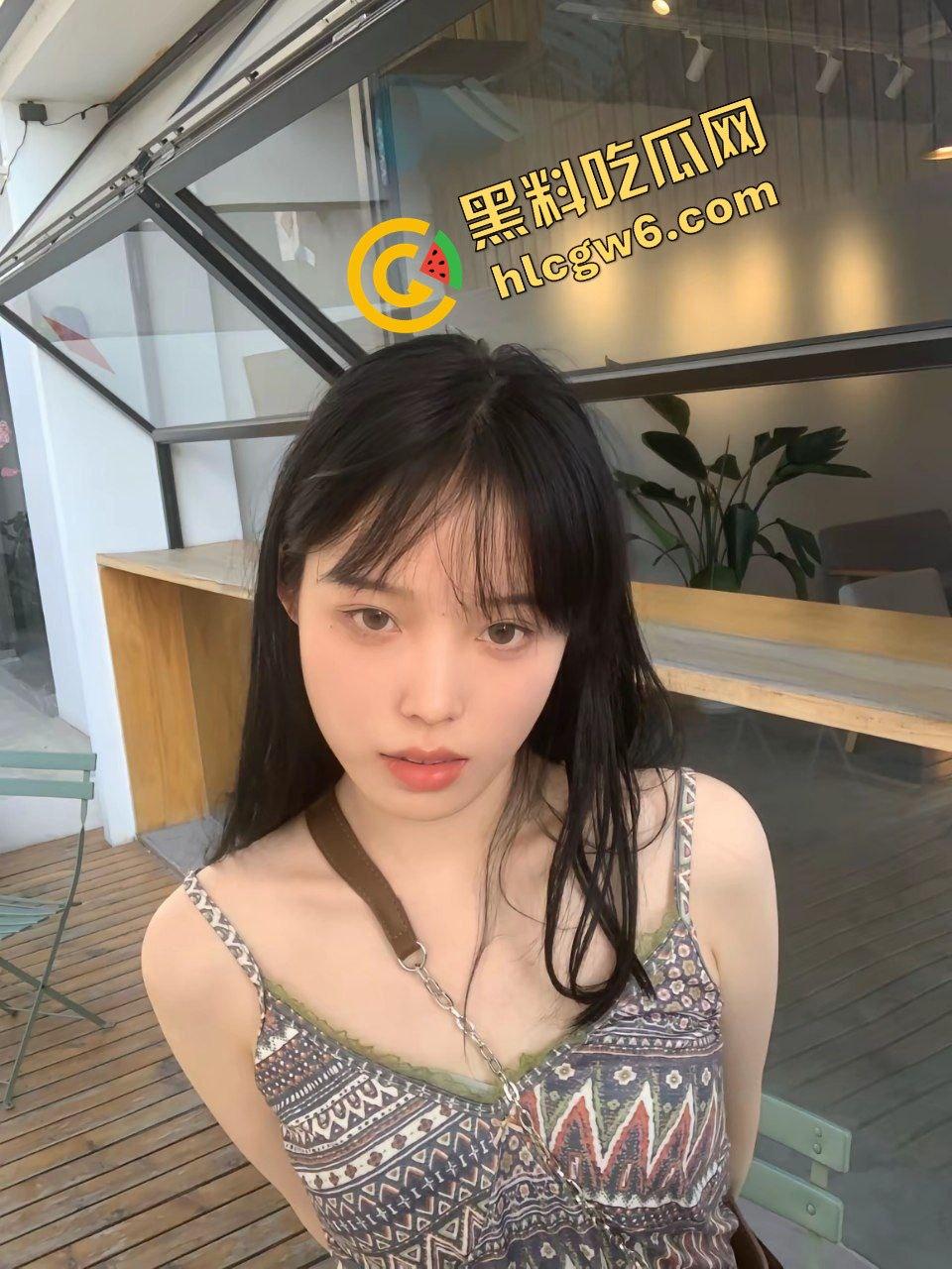 抖音爱cos的服装反差婊贱货『那由多』伺候榜一大哥猛吸睾丸 上位后插粉穴娇喘吁吁！原创独家曝光！-4