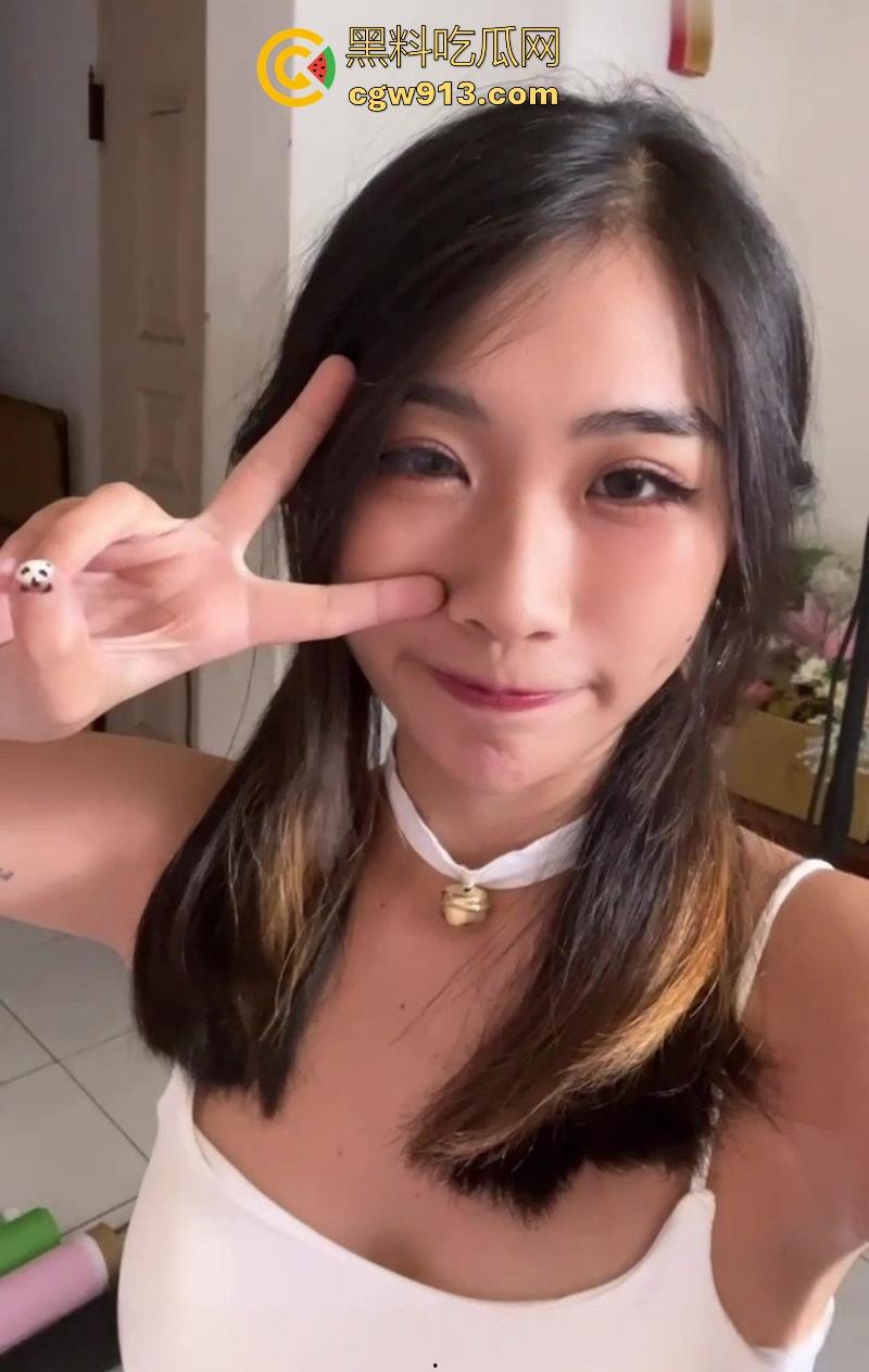 OF性感博主【Bunnybrownie】最新作品流出,被大屌无套狂野输出,炮机抽插淫水四溅,每一帧都是精品!-2