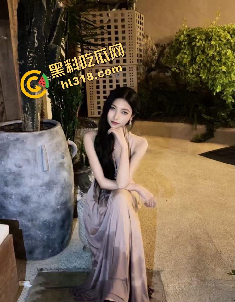 近距离高清锁死怼脸美穴诱惑，双腿夹紧线条毕现细节拉满，美感紧致一览无遗！-2