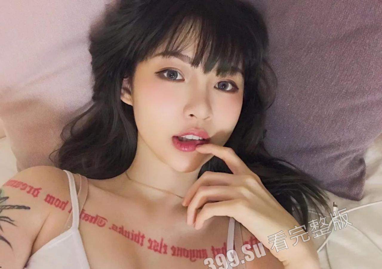 网红界顶流 痞幼 大红前拍的擦边照 合集 105P-10