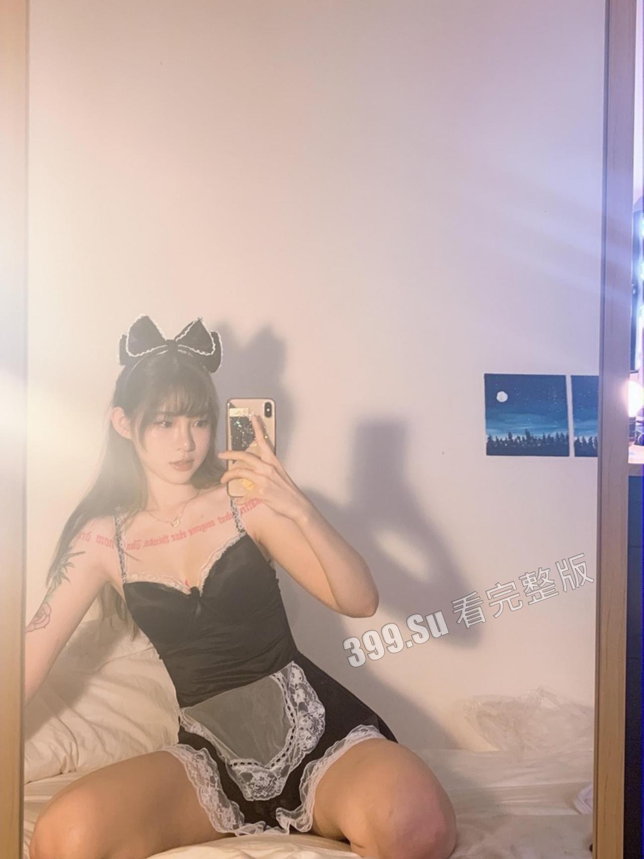 网红界顶流 痞幼 大红前拍的擦边照 合集 105P-23