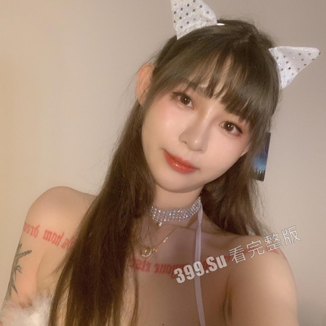 网红界顶流 痞幼 大红前拍的擦边照 合集 105P-38