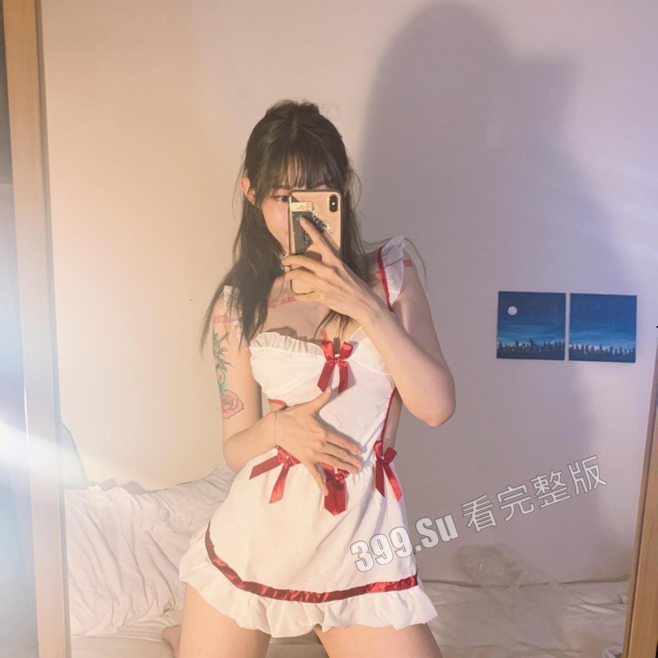 网红界顶流 痞幼 大红前拍的擦边照 合集 105P-43