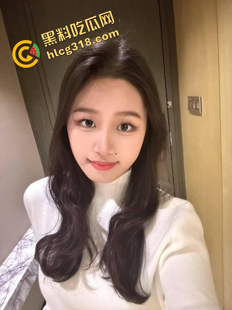 她说今晚不想操,只想要敷点原料新鲜的面膜,忍不住一发射脸,我醉欲眠卿且射,明朝皮肤嫩如花!-5