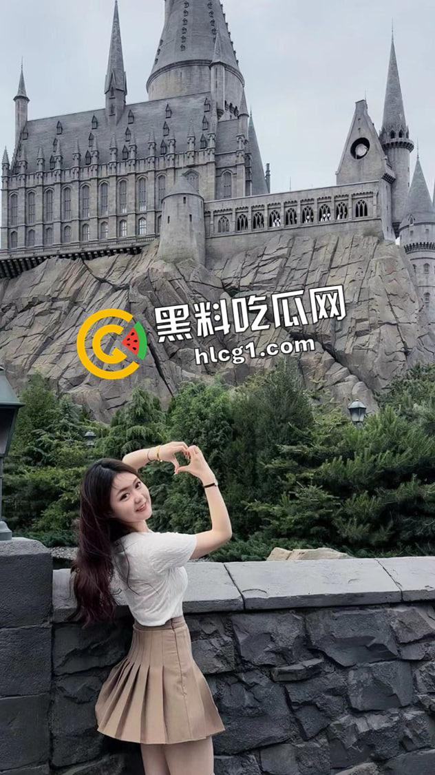 探花女主都能开?99年美女【李思瑶】下海 被实名吐槽大黑逼 我看这也不黑啊-6