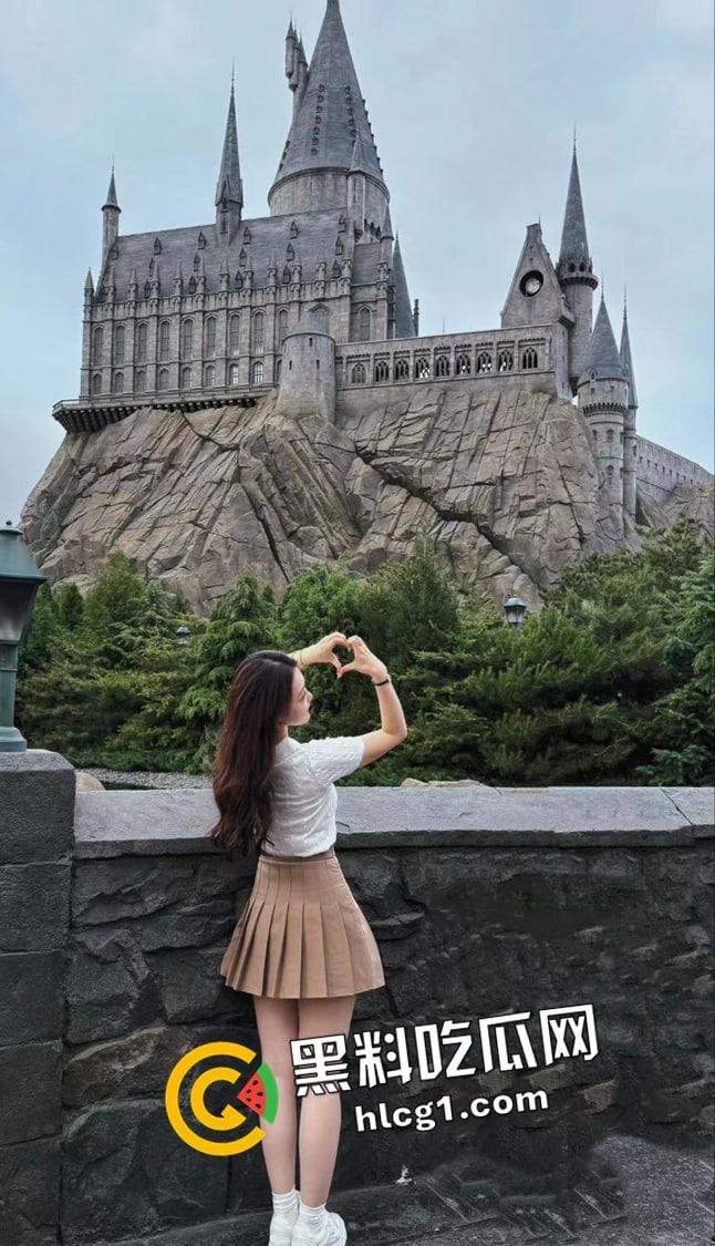 探花女主都能开?99年美女【李思瑶】下海 被实名吐槽大黑逼 我看这也不黑啊-13