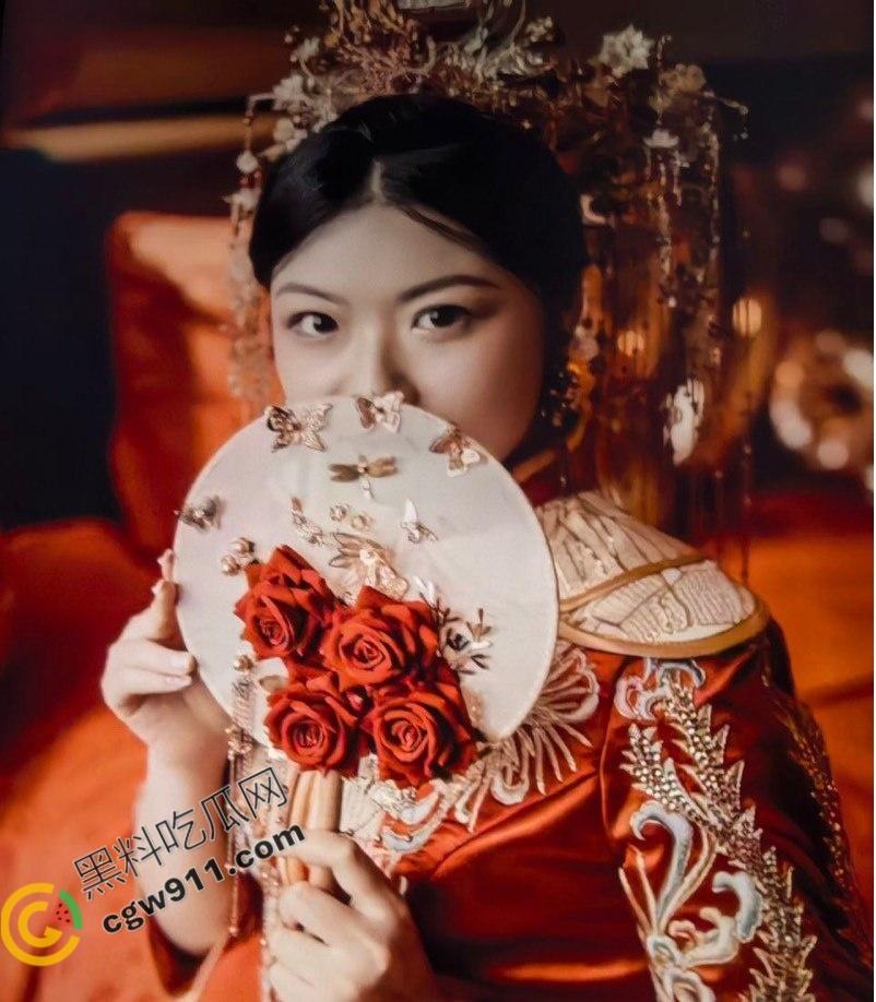 河南新婚夫妻热辣自拍视频泄露！大奶人妻淫水狂喷，骚穴口活绝顶，诱惑不断，让人心动-4