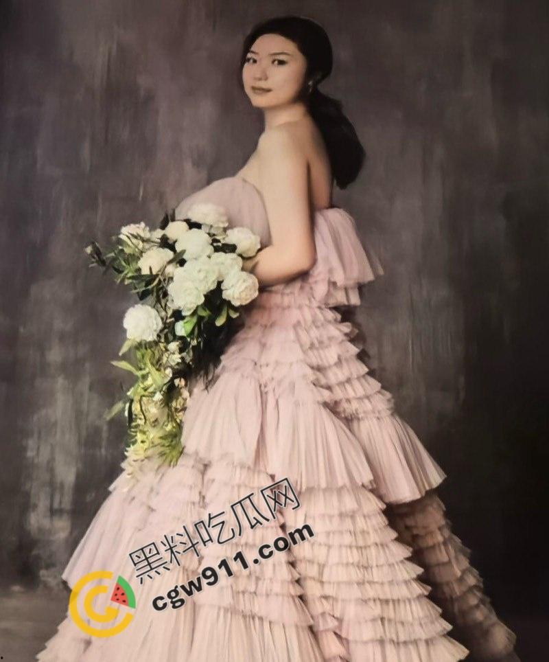 河南新婚夫妻热辣自拍视频泄露！大奶人妻淫水狂喷，骚穴口活绝顶，诱惑不断，让人心动-16