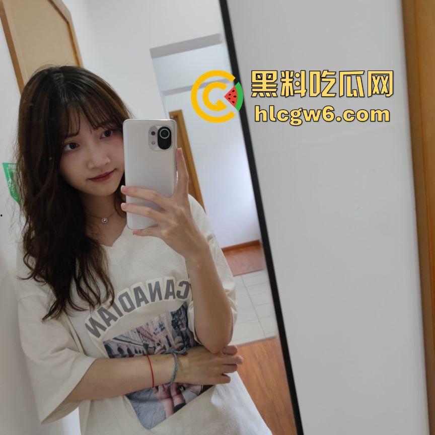 安徽淮北瓜友投稿前女友【秦晴雪】 3年感情毁在66w彩礼上，分手后还被瓜友当随操飞机杯，随时解锁这辆老车！-1