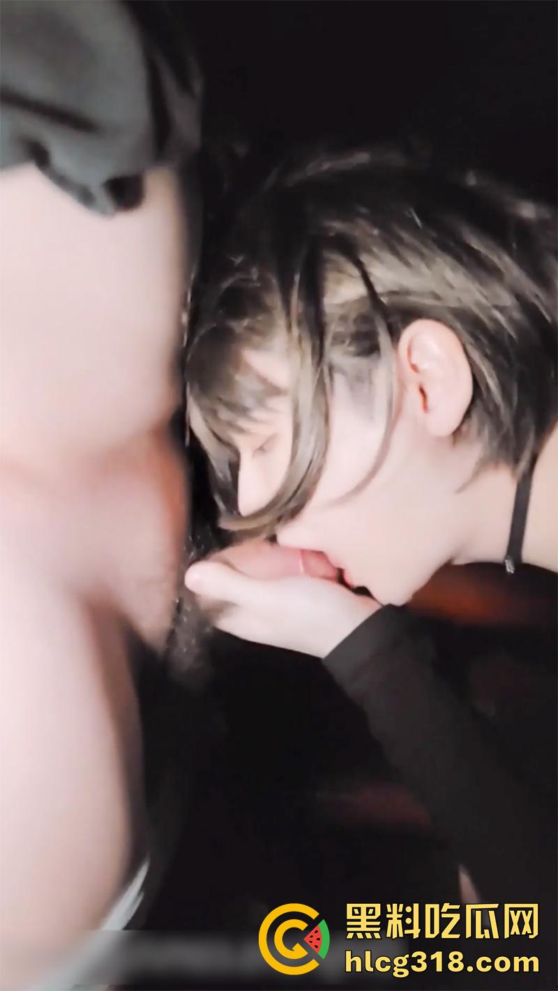 韩国超美极品ts人妖,在酒吧被人发现真身,直接拉到小角落轮奸后庭,多人淫乱激情啪啪!-5