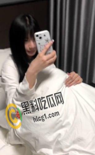 油嘴滑舌PUA大神 成功拿下学校里 长腿高颜值小姐姐 约去她家里操对白清晰超级刺激 肏的骚货头皮发麻-6