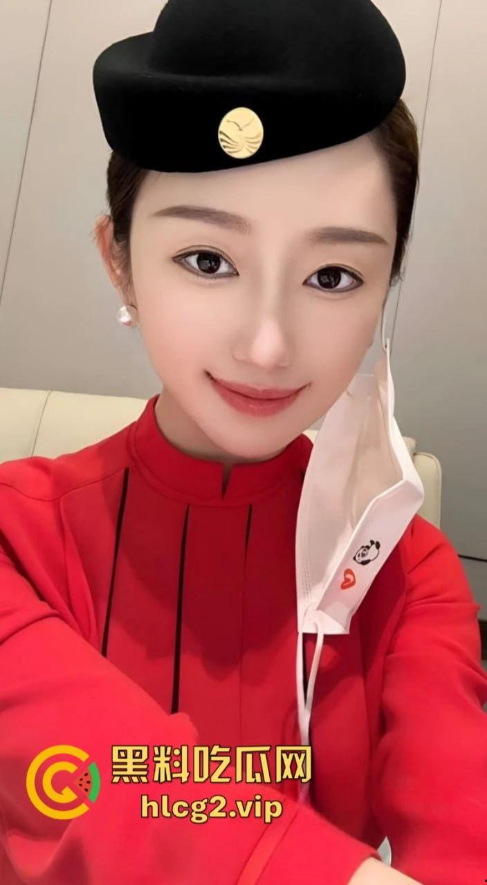 川航极品骚货空姐【周娅菲】骚穴天天求精 日常约炮 逼闲着就难受-2