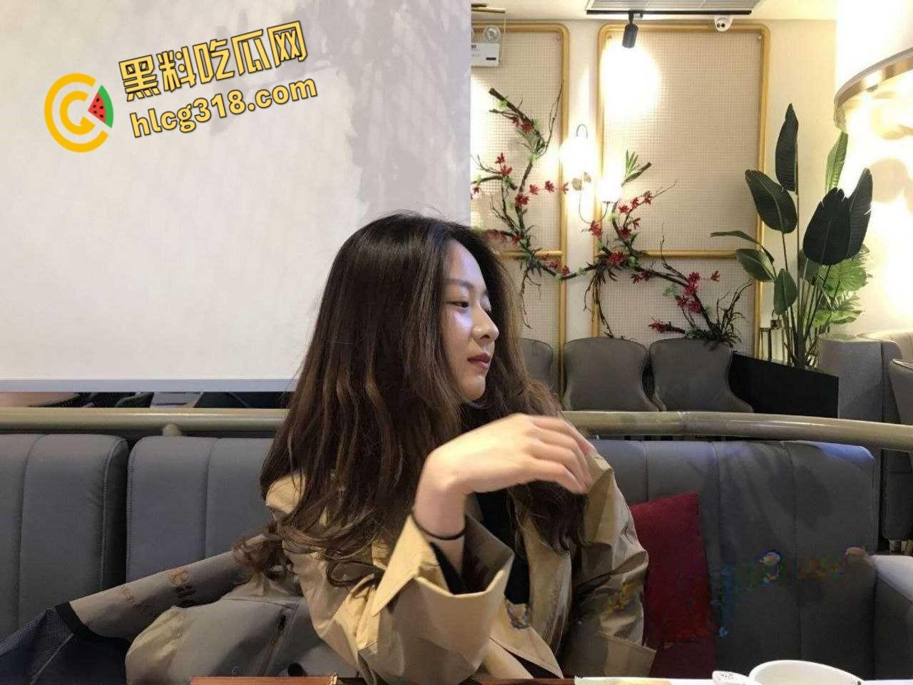 极品反差母狗少妇人妻,生活照很清纯私底下反差母狗一只,捆绑调教才是她的最爱!-3