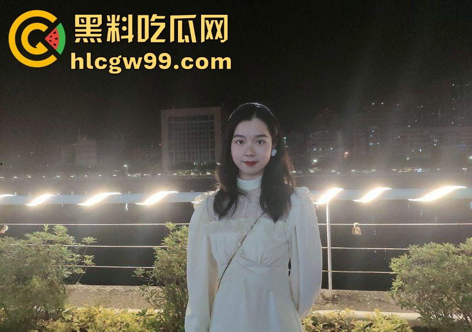 重庆OL女职员【林薇俞】职场精英变主人的反差母狗,露脸调教照疯传,骚货反差是玩的明明白白!-1
