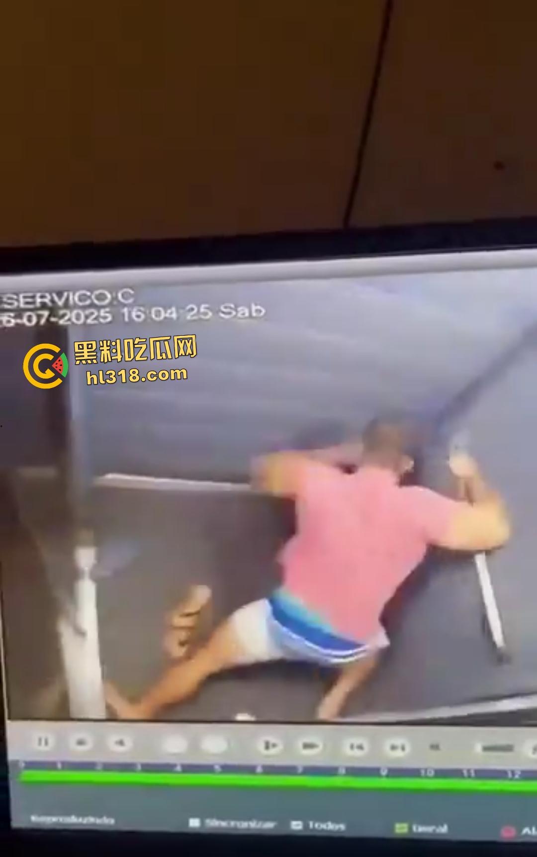 巴西前篮球明星伊戈尔·卡布拉尔化身暴徒！电梯内狂殴女友60拳，面骨粉碎血溅当场！-1