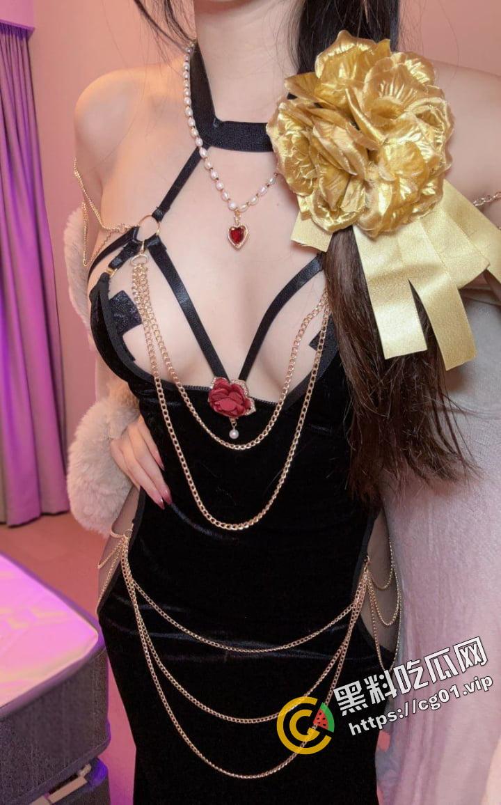 推特抖音 福利姬网红 #九言 极品coser女神 顶级擦边 近期付费三套【雷电将军】【太太】【剑圣的秘诀】23P+3V-3