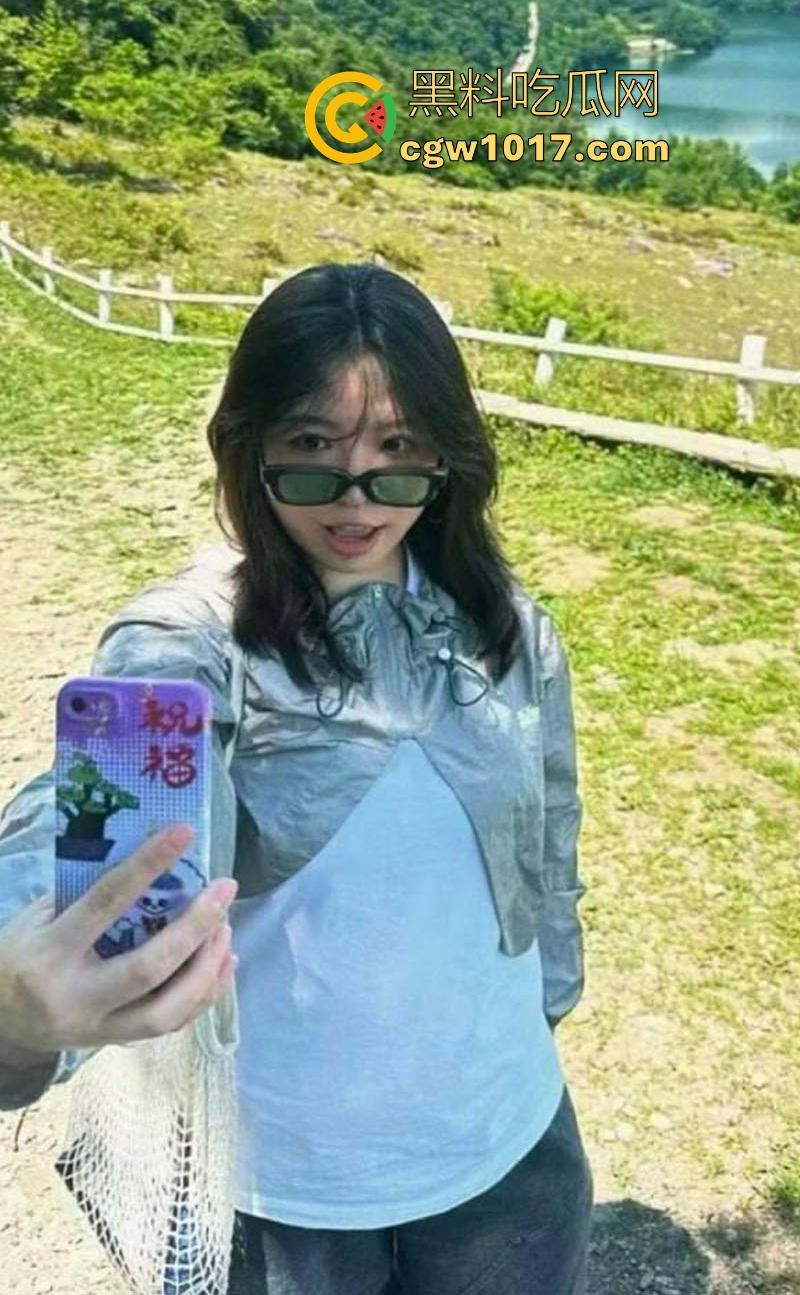 河北工业学院微胖母狗【王如梦】反差母狗道具调教，甜美外表彻底崩坏，花式抽插后入，现已是合格母狗炮架！-3