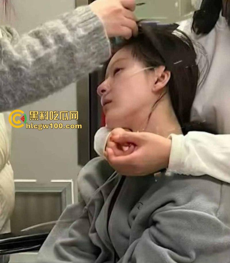 知名狗仔刘大锤爆料【赵露思】在剧组受到不公平待遇 患上严重抑郁症 病态样子令人痛惜！-7