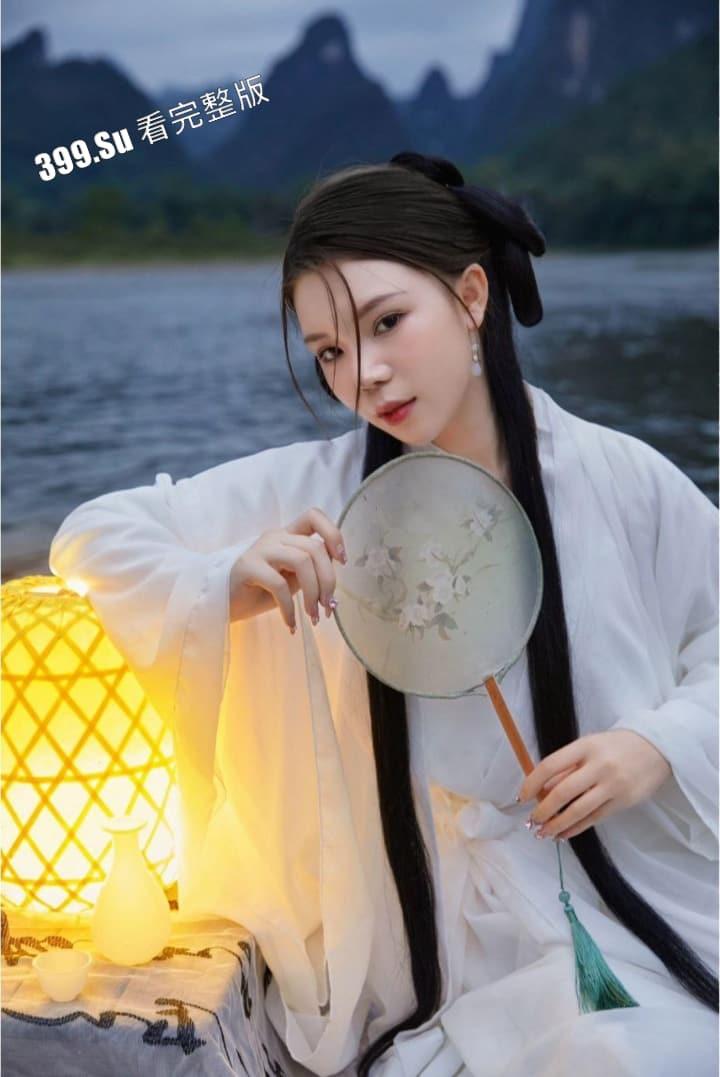 古风美女竟是 KTV小姐!广西河池南丹县火幕村母狗 #龙雨微 上班的时候喝醉 被扒光衣服剃毛 强制高潮!-3