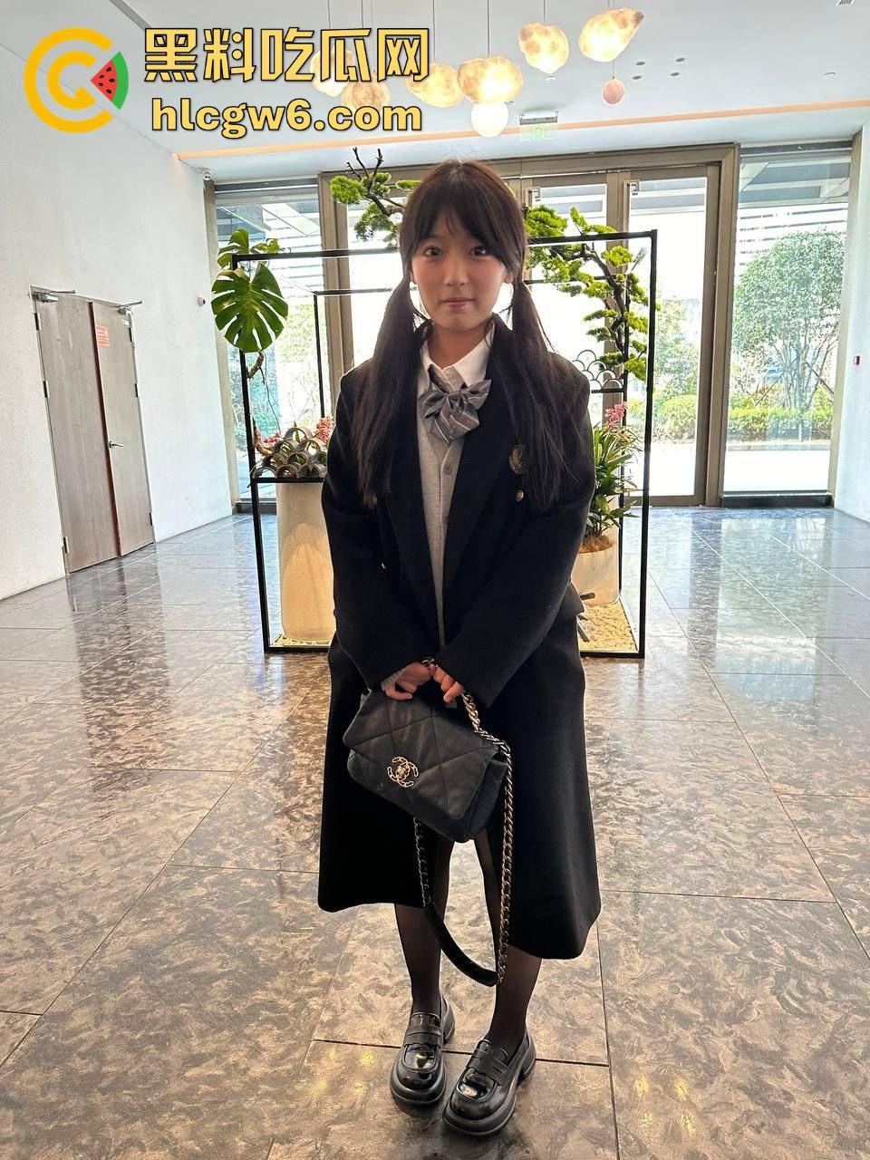 私房圈教父4P调教大一清纯学妹!从傻白甜到性奴母狗全程直播 初调教就骚到骨子里 全程榨干教父 母狗潜质炸裂!-13