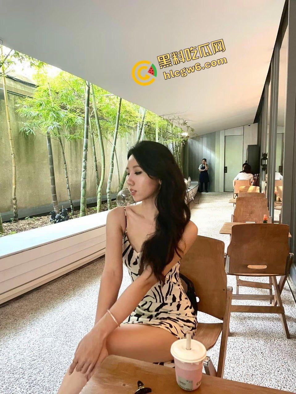 澳门香洲区反差婊混血骚鸡『王雅萱』与社会大哥激情做爱后怼 欠操淫穴搞至发黑!独家流出!-7