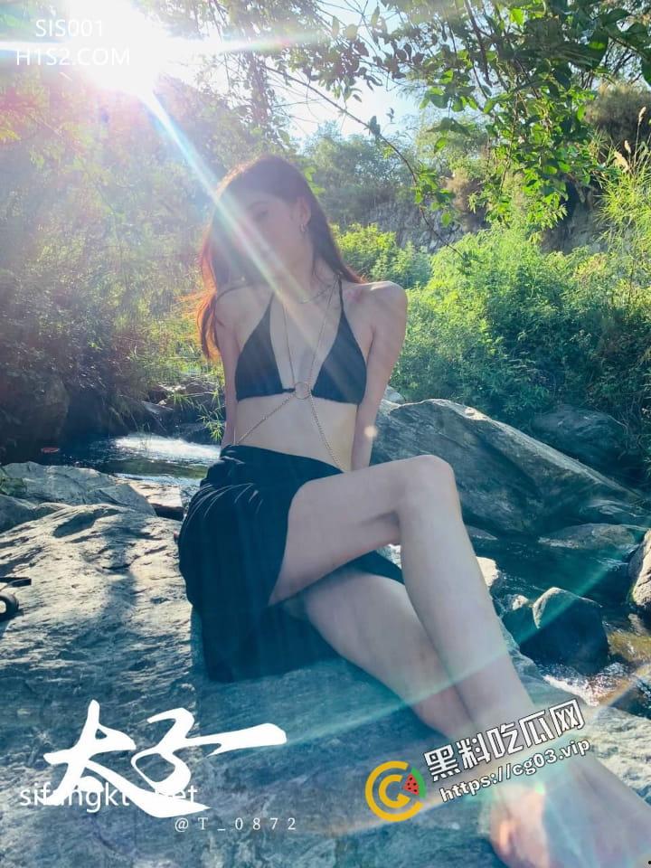 推特网黄【太子妃】甜美平胸模特女神 苗条瘦瘦身材 露脸照好美 各自户外调教 SM性虐做爱合集-3