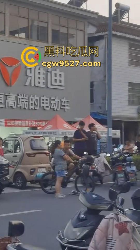 又一资金盘爆雷！江苏泰州冯苏鹰老板，骗走了几百个老年人一辈子的养老钱，最嘲讽的是旁边就是市场监管局！-2