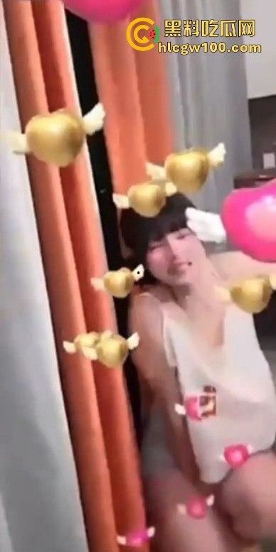 快手【幸子】直播玩调教，骚货塞入跳蛋让金主远程操控马力开到最大爽到高潮失控还是榜一大哥会玩！！-4