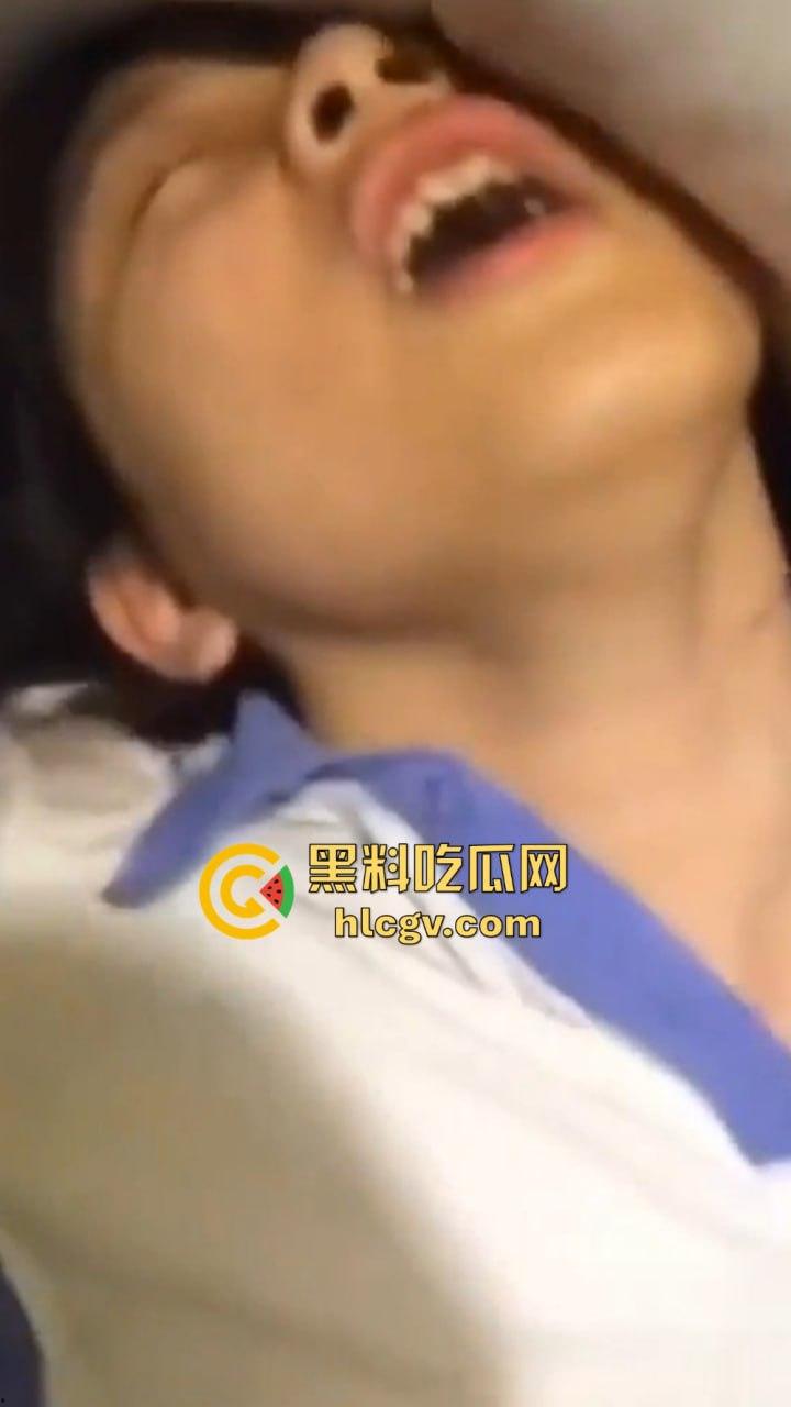高中生校服约炮成新潮?放学后酒店开房玩无套颜射吞精,年轻一代的会玩超出想象!-4