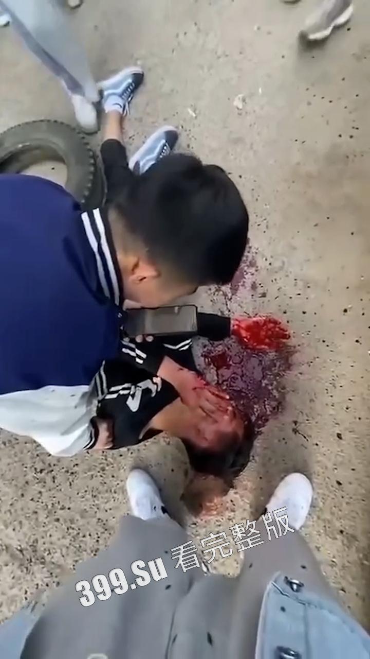 #霸凌合集 #校园 #殴打 #裸体 真的有天生坏种？人之初性本恶？（八）-6