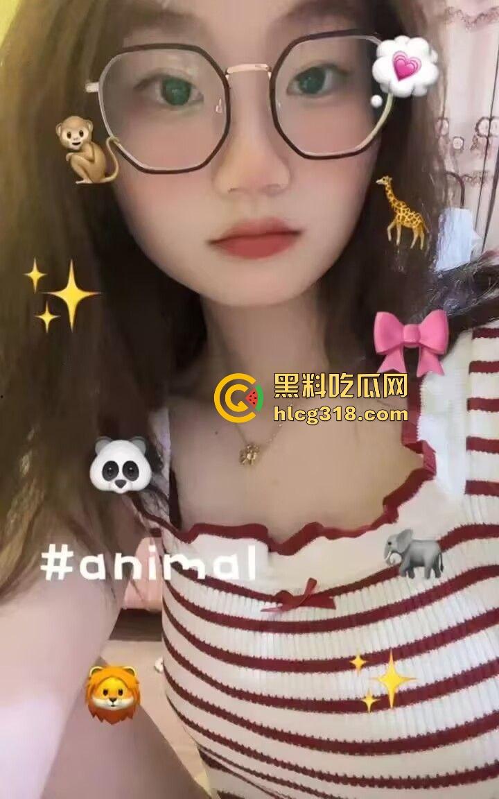 高考过后的激情释放！极品眼镜妹露脸性爱，还没放进去小穴已经湿透了，究极反差淫荡！-2