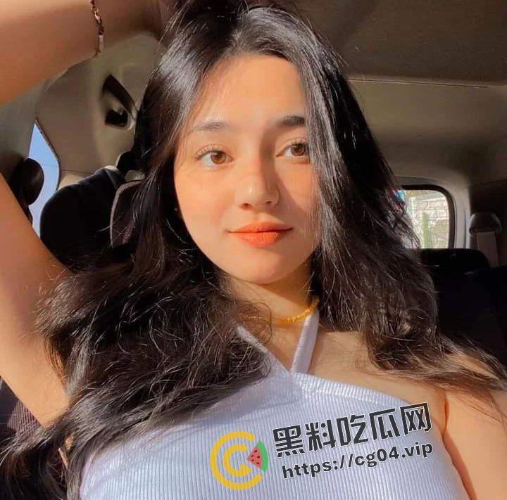 菲律宾网红【juls】和男朋友做爱视频流出  喜欢展示自己分享生活的妹子 欧美混血  颜值非常顶-4