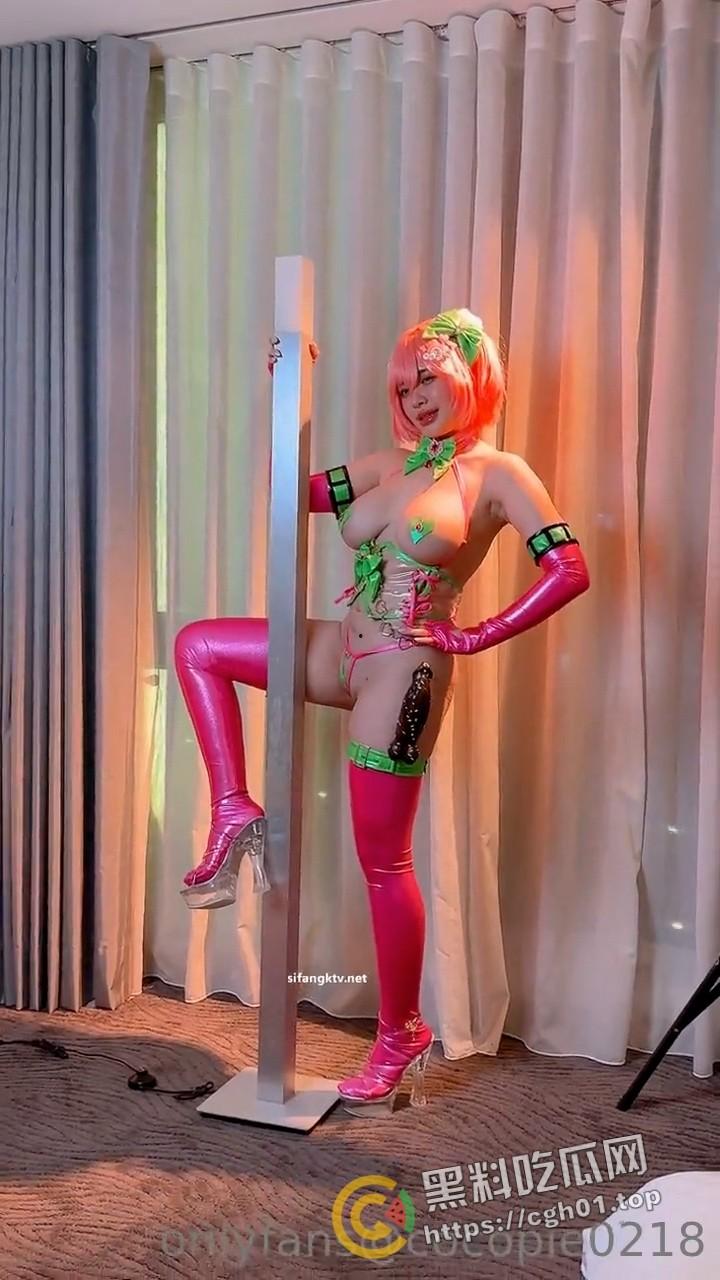 台湾极品巨乳网黄OF最新付费流出！cos 诱惑 制服 顶级魅魔 活该你挣这个钱 46v+大合集-9