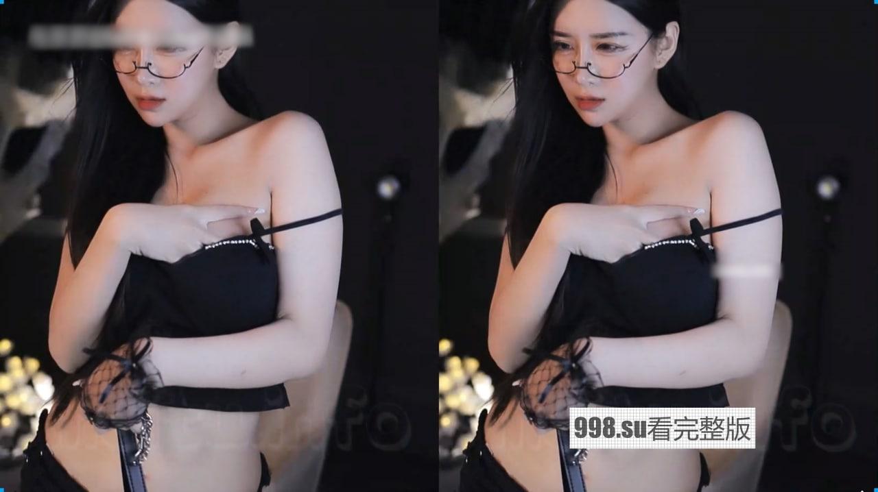 虎牙现役网红女神 2022 最新藏宝图之舞神一姐『小恩雅』土豪高价定制 制服诱惑-1