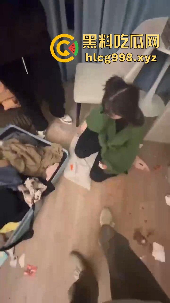 逼良为娼还打人！两个男的打不过女的竟录视频泄愤，只因不肯玩3P！-11