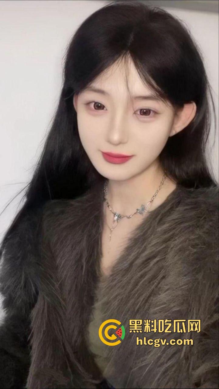 瓜友投稿火锅聚会女友闺蜜喝断片,趁机无套直入粉嫩鲍鱼!极品闺蜜醉酒后被玩弄一夜疯狂内射!-5