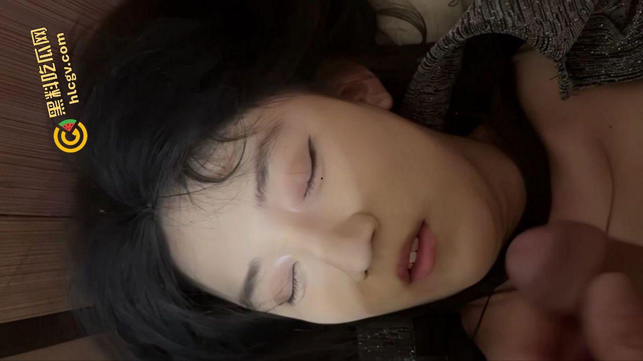 瓜友投稿火锅聚会女友闺蜜喝断片,趁机无套直入粉嫩鲍鱼!极品闺蜜醉酒后被玩弄一夜疯狂内射!-9