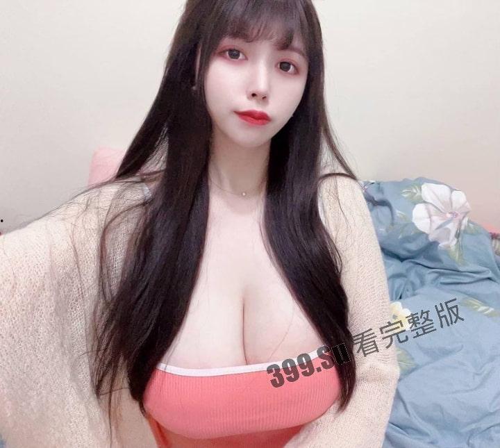 台湾 twitch游戏博主 #涵涵 喜欢自拍的H奶   一对纯天然巨乳闪耀夺目  奶量惊人 海量私拍视照流出-8