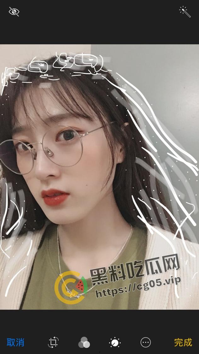 眼镜一摘 火力全开!研究生反差婊摘掉眼睛疯狂口角 涡轮压缩机上身疯狂榨精 研究生肉片就是好吃-4