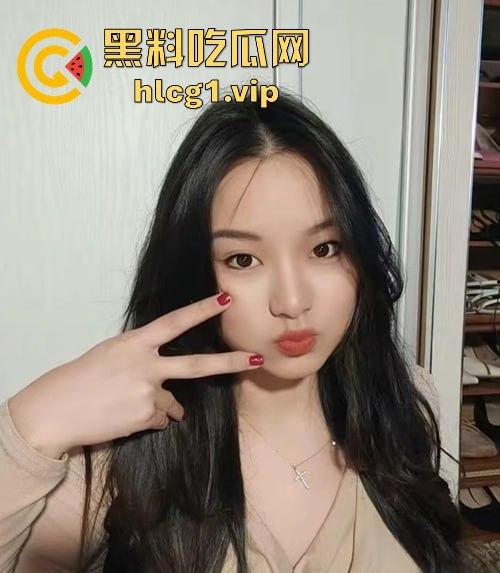 家庭监控曝光通奸门!男子带火辣小姨子偷欢,妻子外出竟全程录下!-3