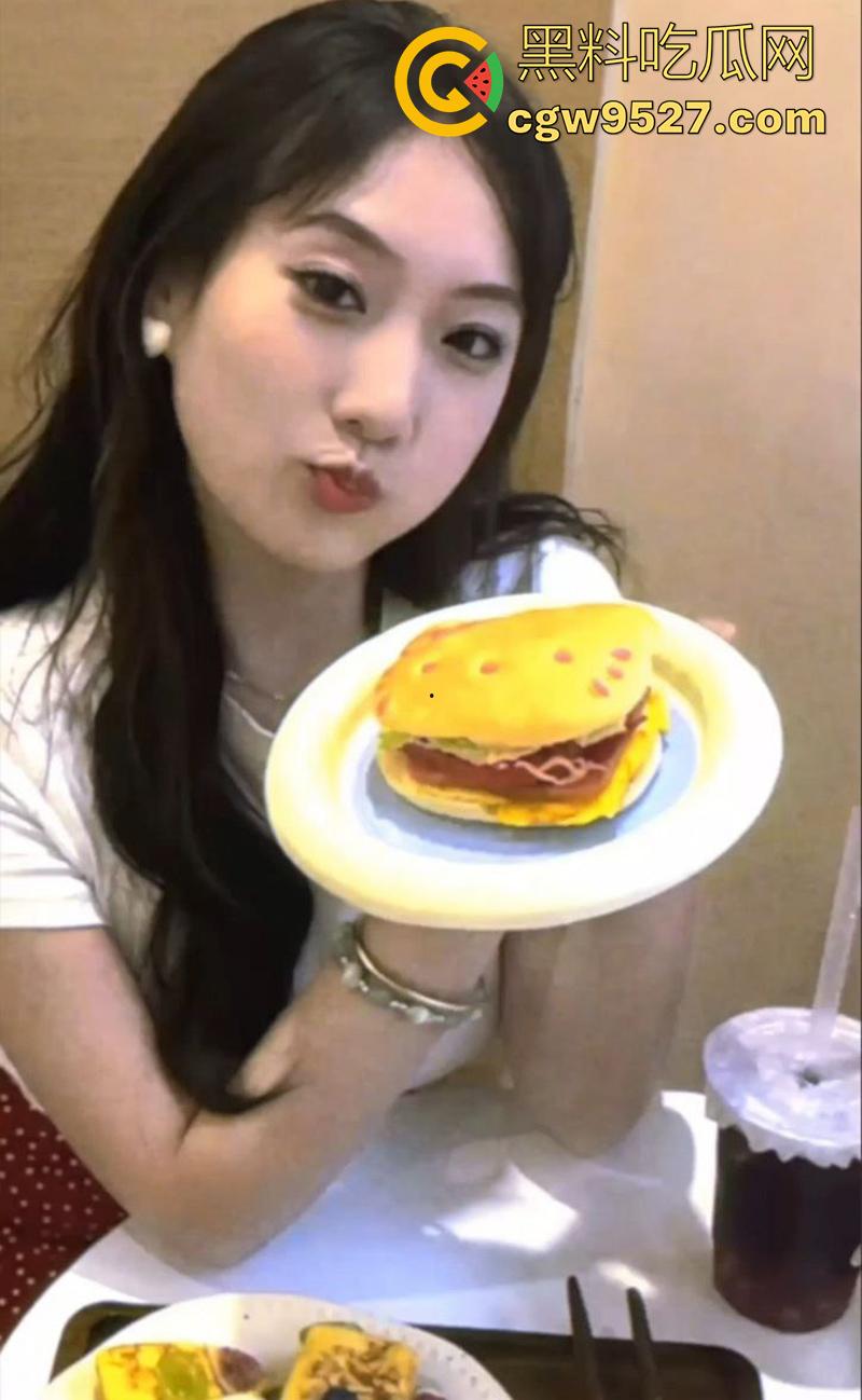 抖音同城约炮，高颜值极品熟女，身材极品奶子超大，各种妖娆骚姿挑逗，居家对镜自录视频勾引网友！-2