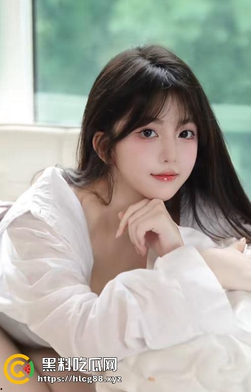 抖音280万粉清纯女神【天降之雯】最新一弹，露脸抖奶喷水湿床，绝美反差婊把舔狗耍得团团转！-6