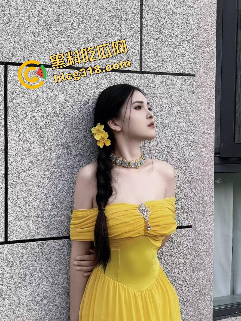 这才叫大师,佛山老技师现场上课,莞式手法一出全程带性张力男顾客秒缴械,这套操作谁顶得住?-3