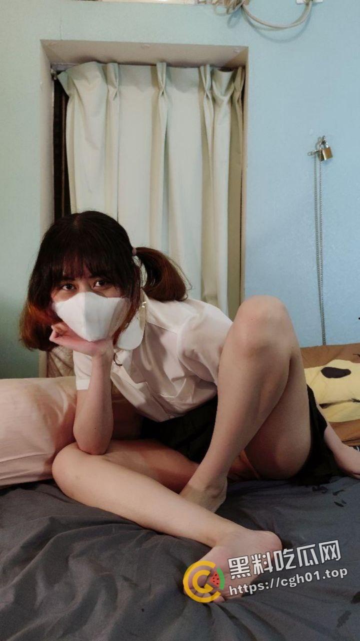 顶流网黄【奶咪】早期罕见露脸视频 炮机怒怼肛门 绝顶高潮痉挛-37