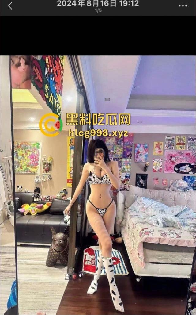 19岁小野鸡朋友圈全是钓鱼文案,情趣内衣配马赛克奶子,卖逼还能买保时捷,00后真敢玩!-10