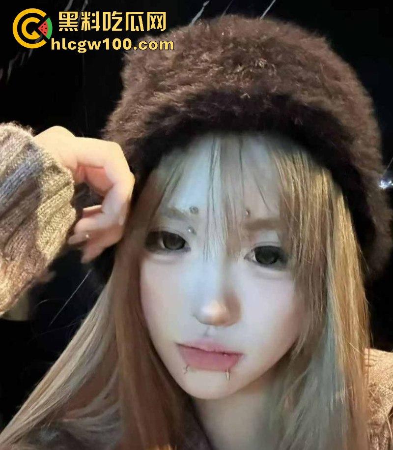 浙江理工大学20岁极品母狗【蔡静怡】调教视频流出 清纯女大背后竟是一条反差淫荡母狗-6