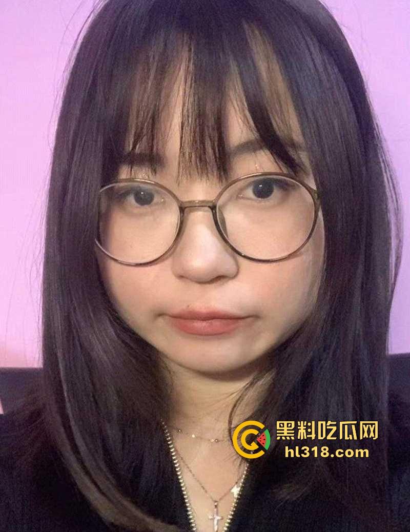 广州大学眼镜妹【杨慧婷】反差淫娃在线取精,感觉得吃伟哥才能满足,看着就想把她按在床上猛干!-2