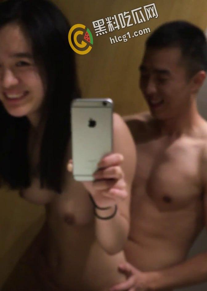 公司同事被拿下 拍摄性爱视频炫耀曝光 经典永流传!清纯的外表下却非常反差 听叫声都硬了!-3