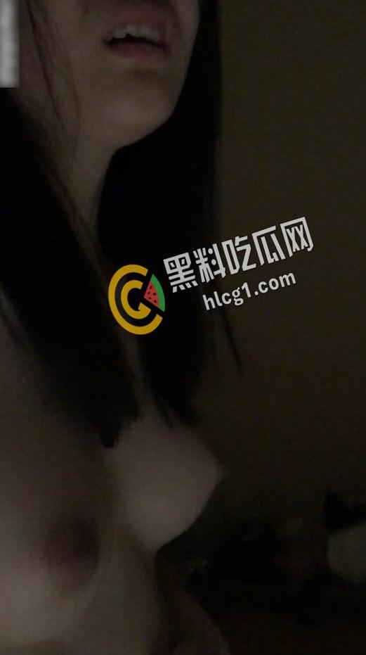 公司同事被拿下 拍摄性爱视频炫耀曝光 经典永流传!清纯的外表下却非常反差 听叫声都硬了!-9