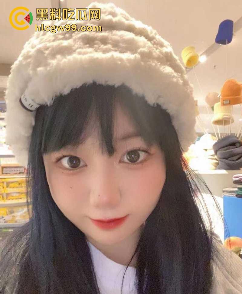 瓜友爆料！中国农业大学反差校花【赵伊】性爱视频曝光，舔棒挨操淫骚浪叫，全程露脸大奶子晃个不停。-5